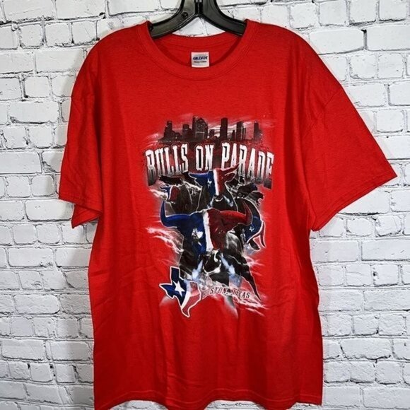 Bulls on Parade Houston Texans Red Tee size Large NWOT Gildan Preshrunk Cotton - Picture 2 of 12